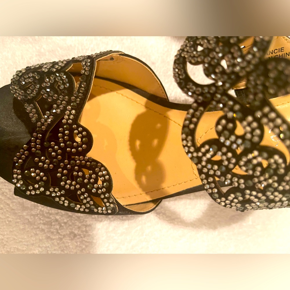 J RENEE PARTY SHOES - Picture 2 of 10